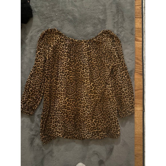 Michael Kors Leopard off the shoulder topNWT - Picture 3 of 3